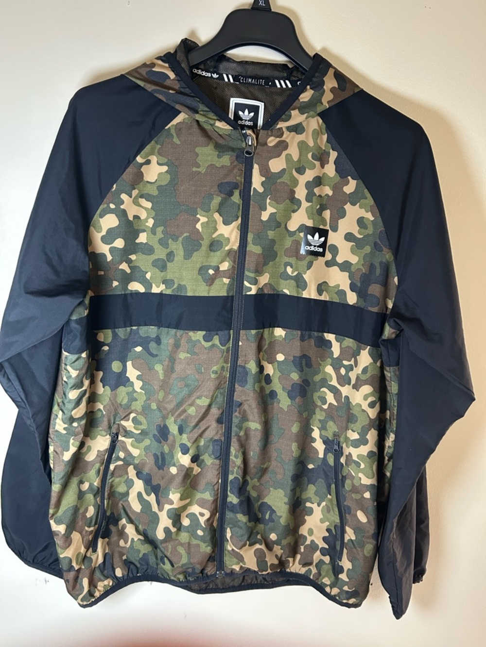adidas Men's Camo Hooded Windbreaker Jacket - Green/Black/Tan - Picture 8 of 8
